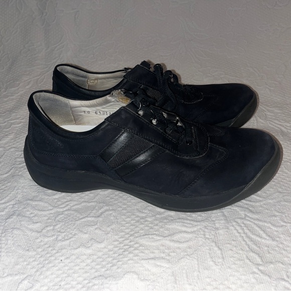 MEPHISTO runoff air-jet system women’s black suede walking shoes - Picture 2 of 6